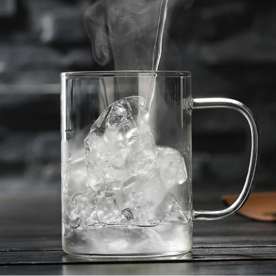 Glasbecher aus Glas mit Trinkhalm – Bierdosen-Trinkgläser, 473 ml Eiskaffee-Gläser, niedlicher Becher für Smoothie, Boba-Tee, Whiskey, Wasser